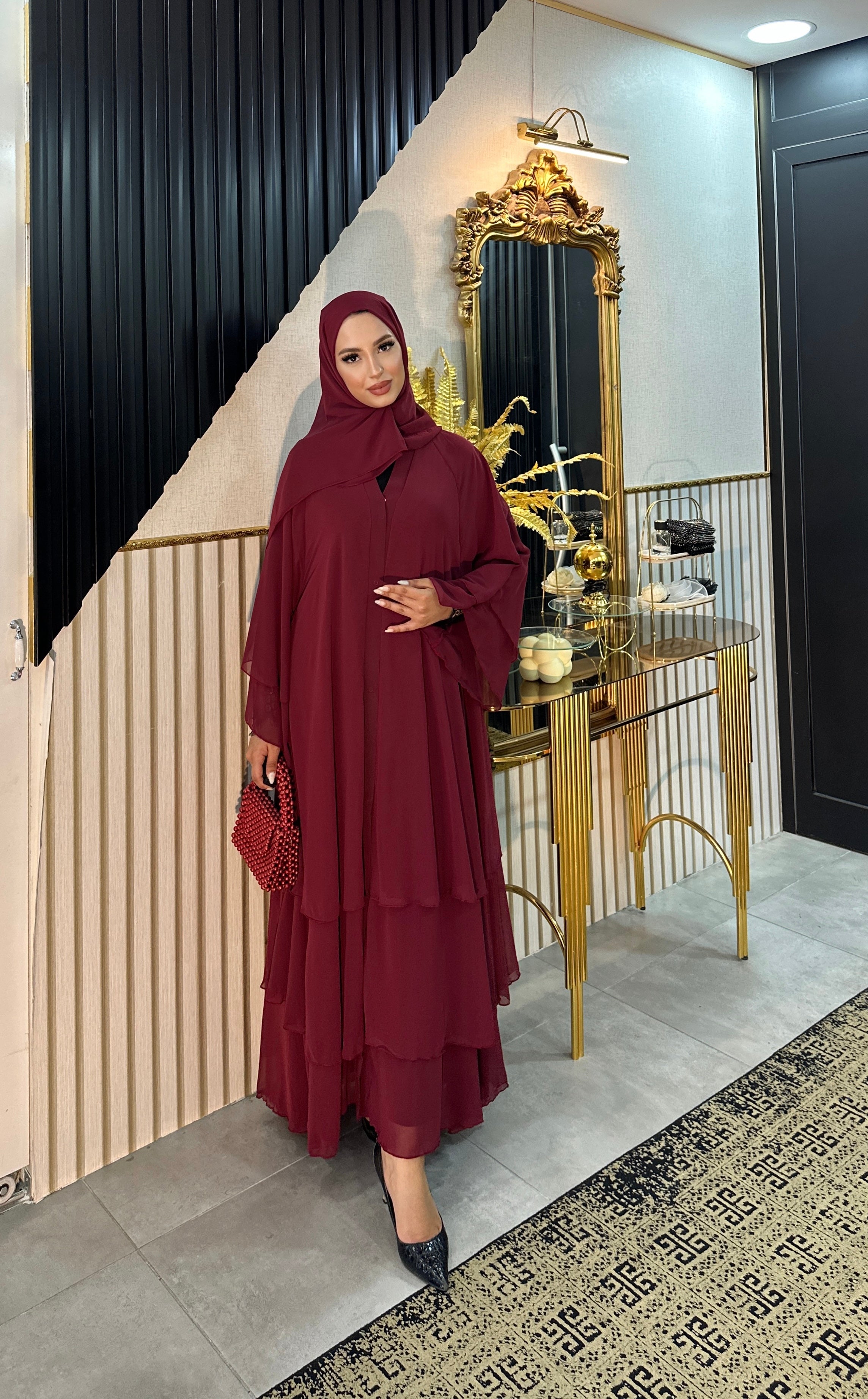عباية بورغندي بثلاث طبقات