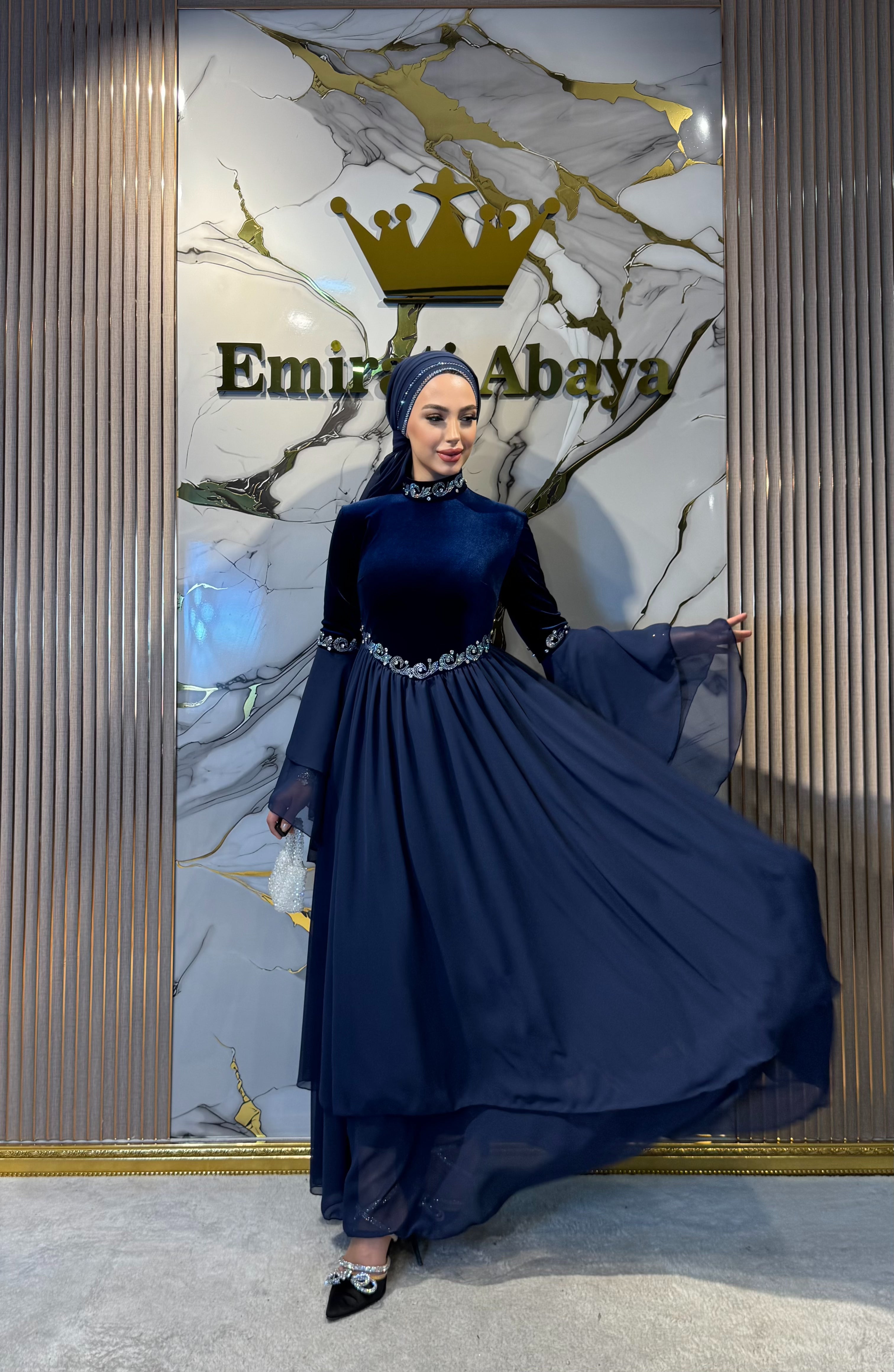 Royal Midnight Serenade Lacivert Kadife Şifon Janjan Taşlı Abiye Elbise