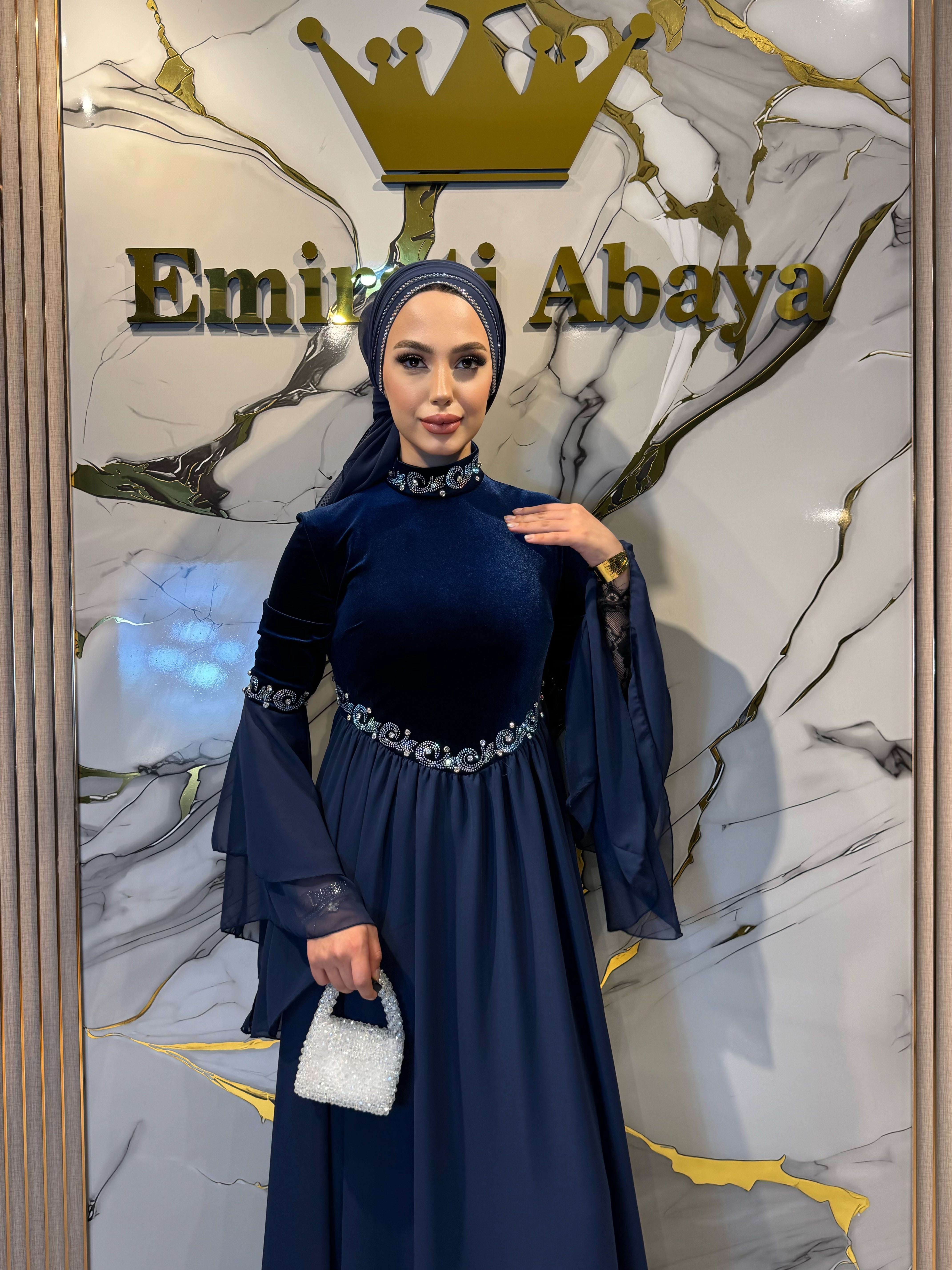 Royal Midnight Serenade Lacivert Kadife Şifon Janjan Taşlı Abiye Elbise