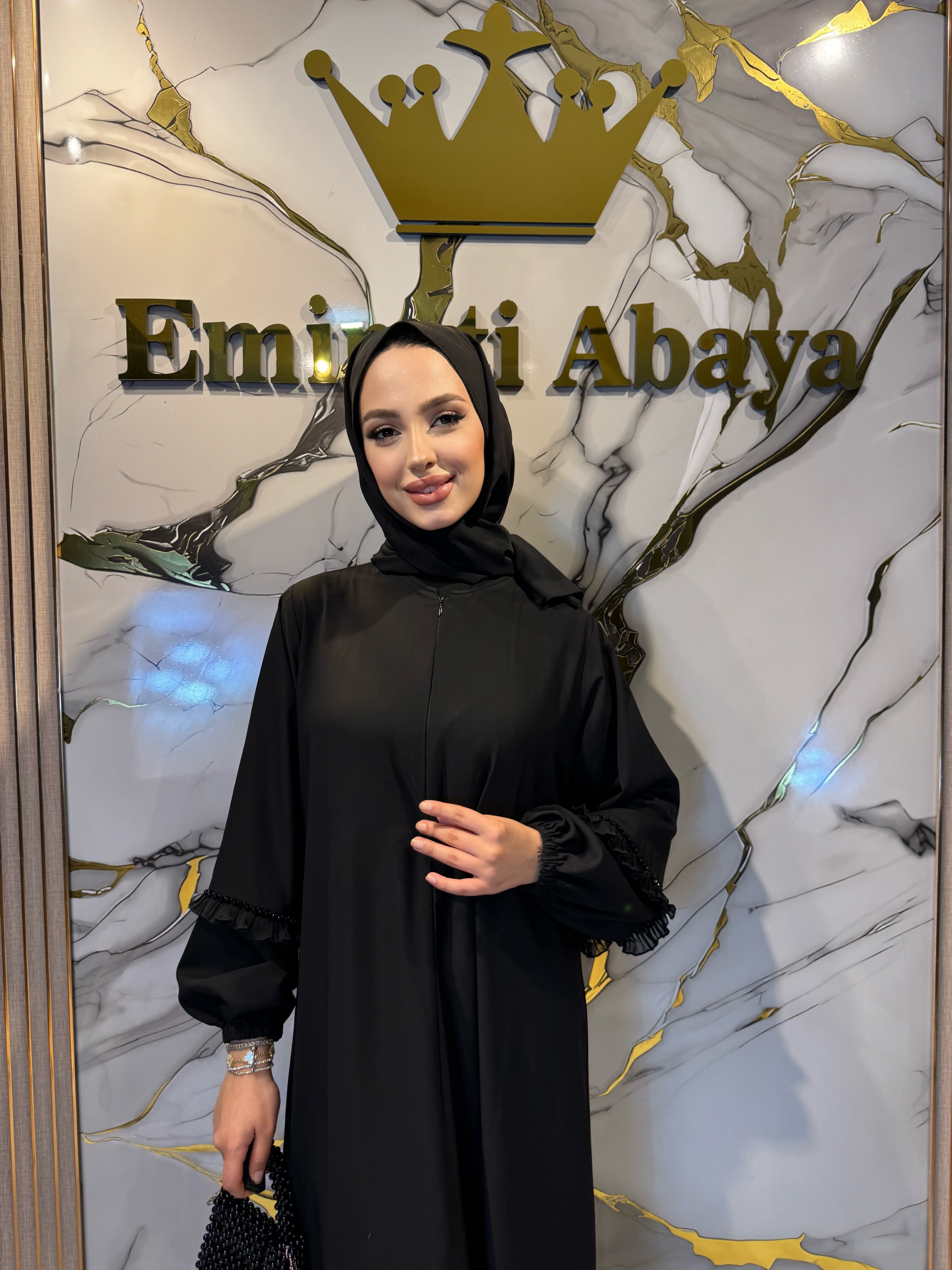 Dubai Medine İpeği Fermuarlı Günlük Abaya