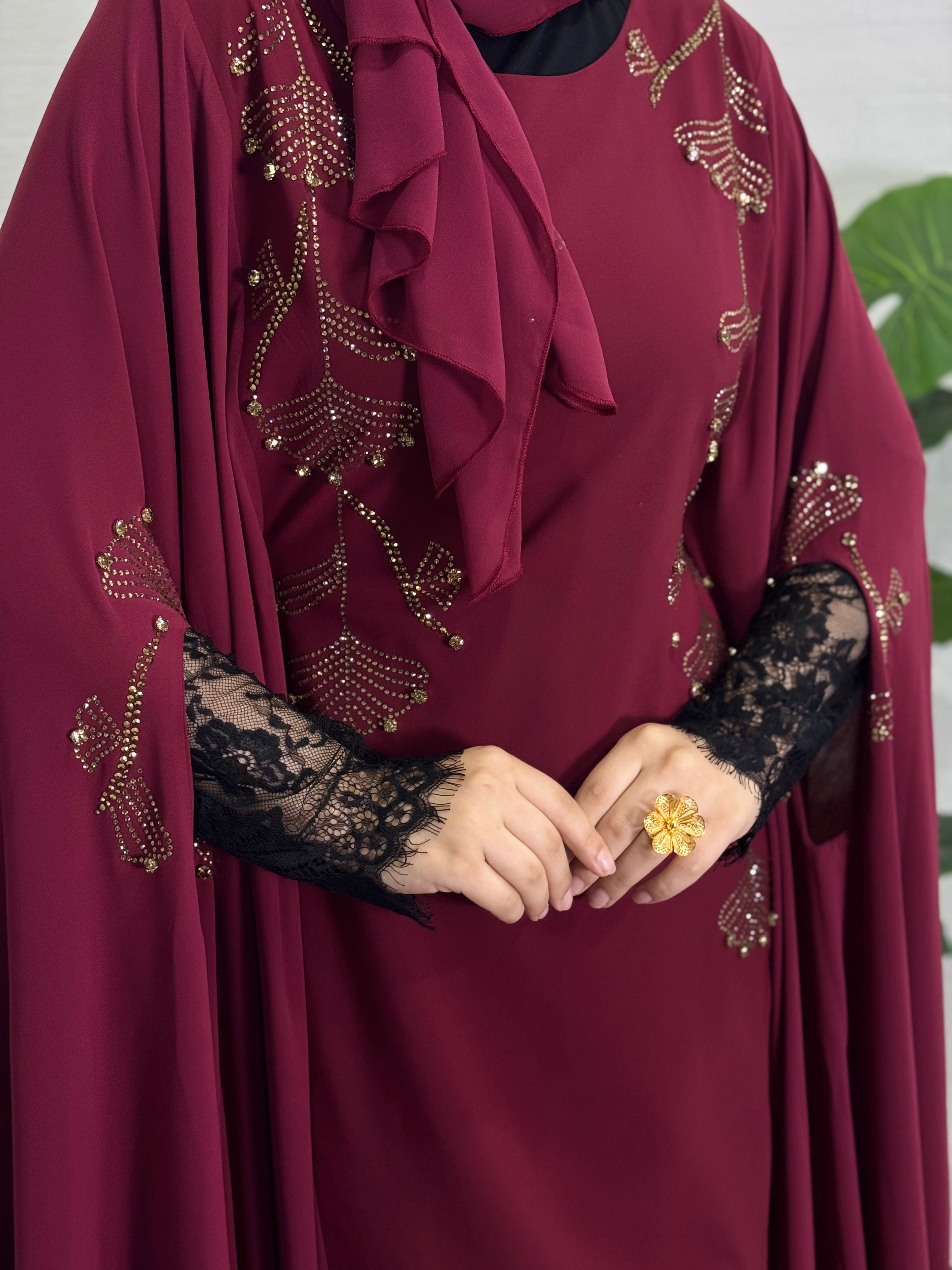 Taşlı Çiçek Desenli Bordo Kaftan