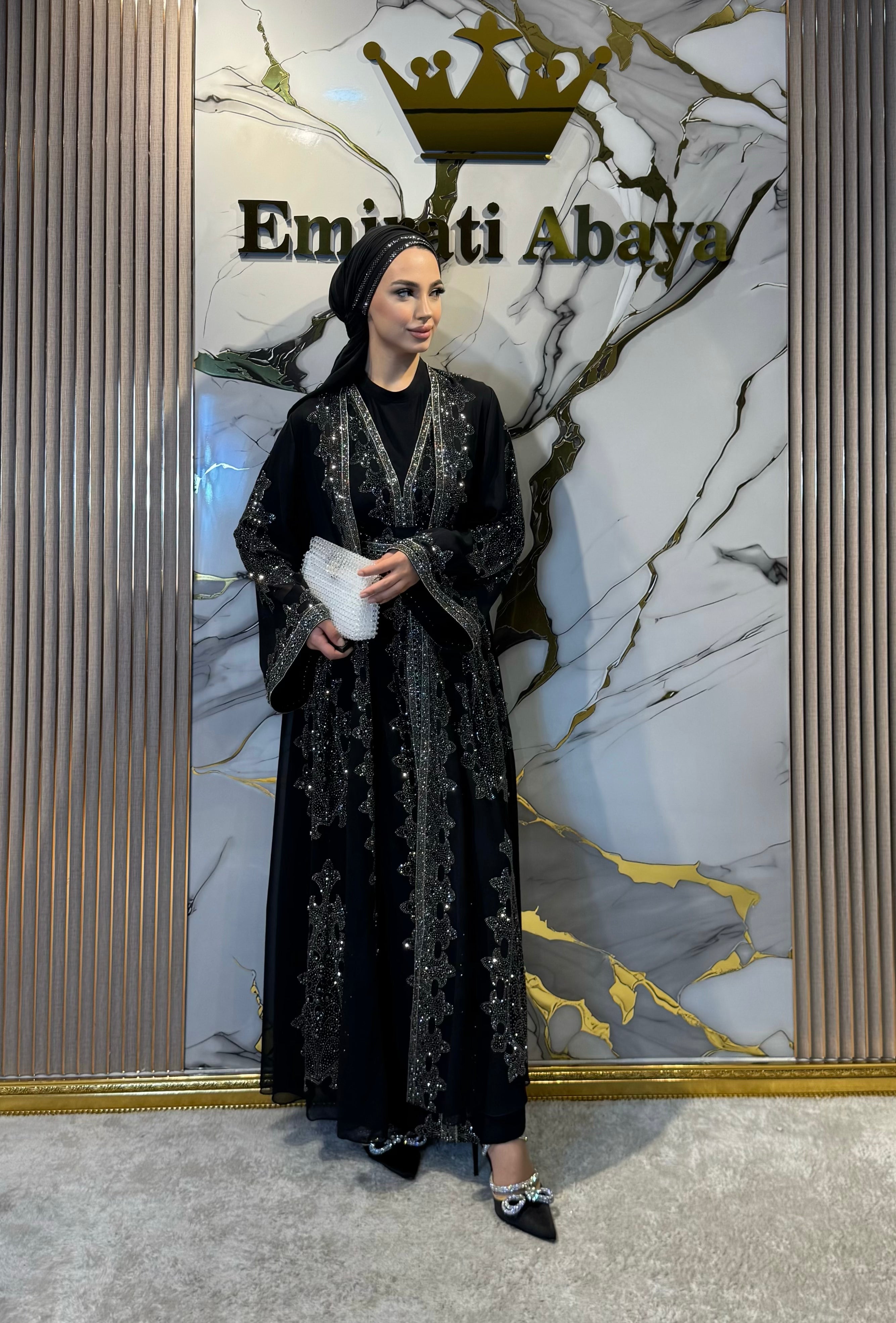 Hematit Taş İşlemeli Kuyruklu Yöresel Abaya