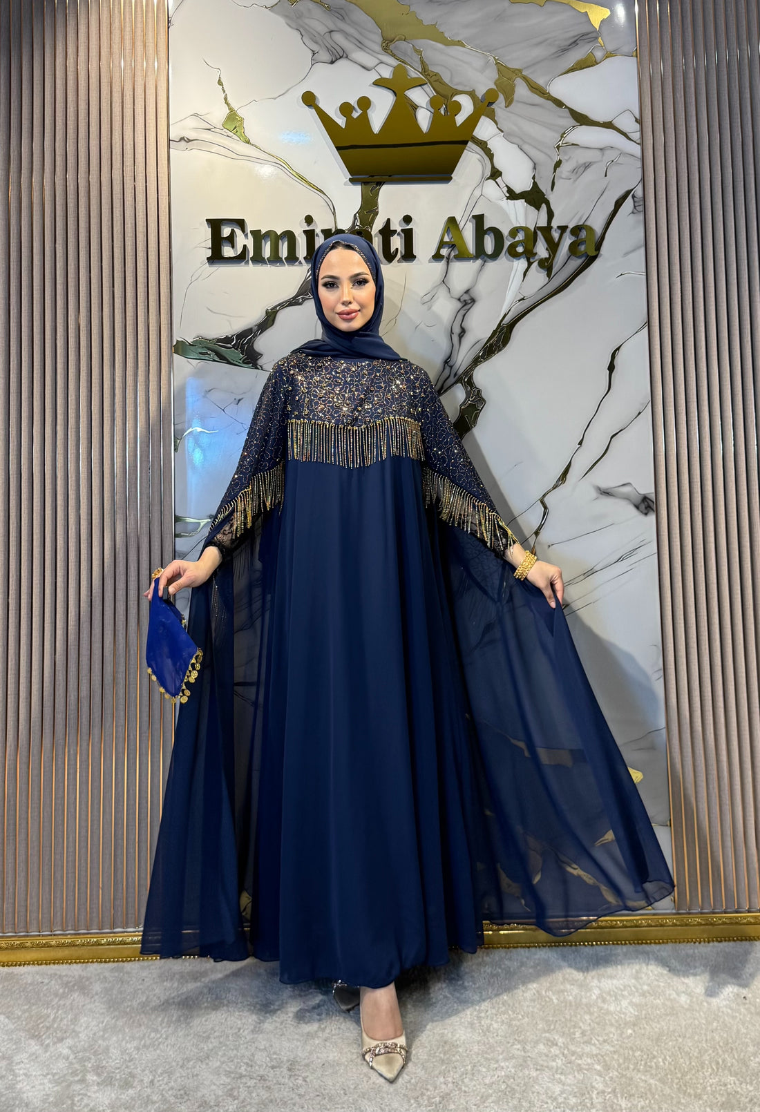 Larcivet Chiffon Gold Embellished Long-Sleeved Abaya