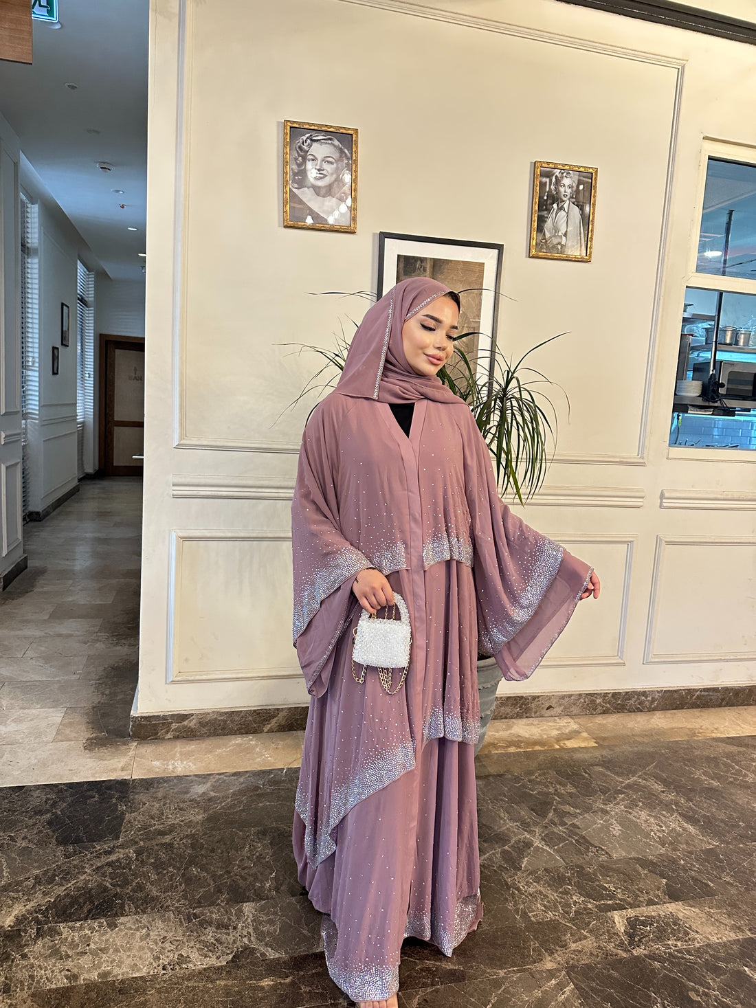 Swarovski Taşlı Katmanlı Şık Abaya