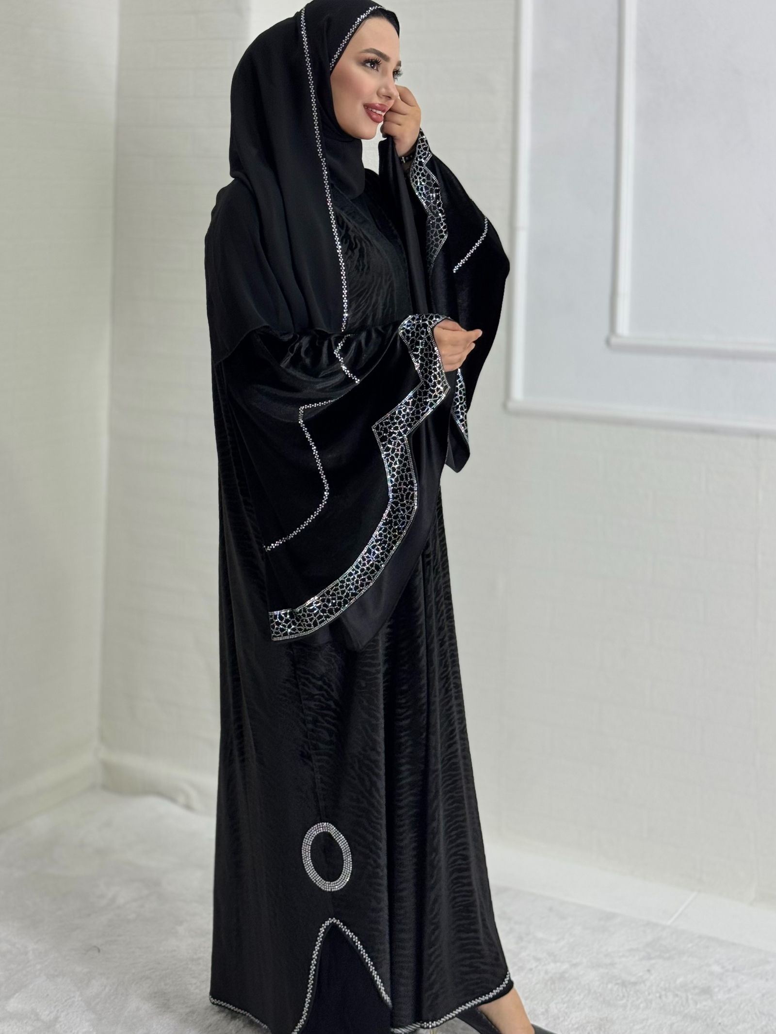 Black Velvet Abaya with White Stone Details - Stylish and Elegant Model WS09 VWSB