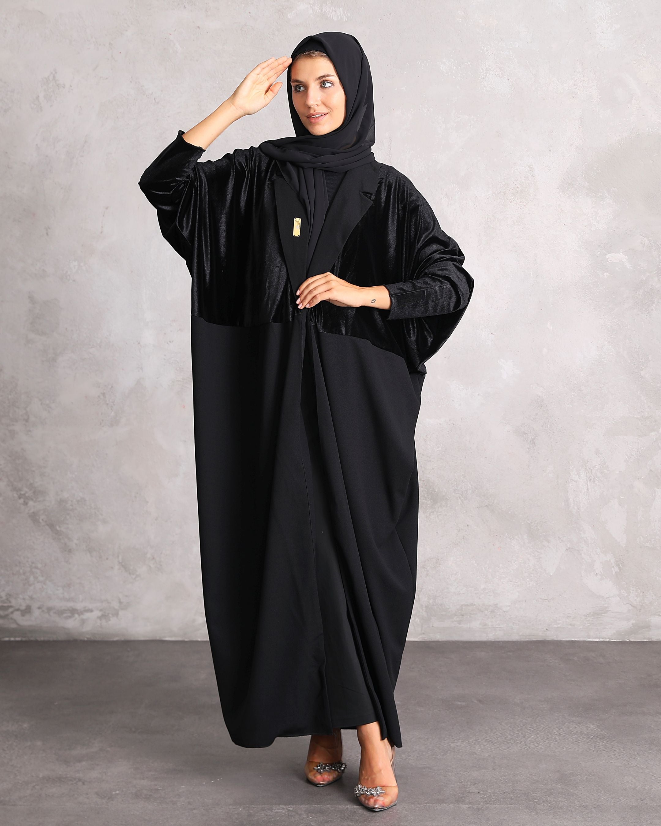 Velvet Noir: Exude Timeless Elegance in Black Velvet Abaya