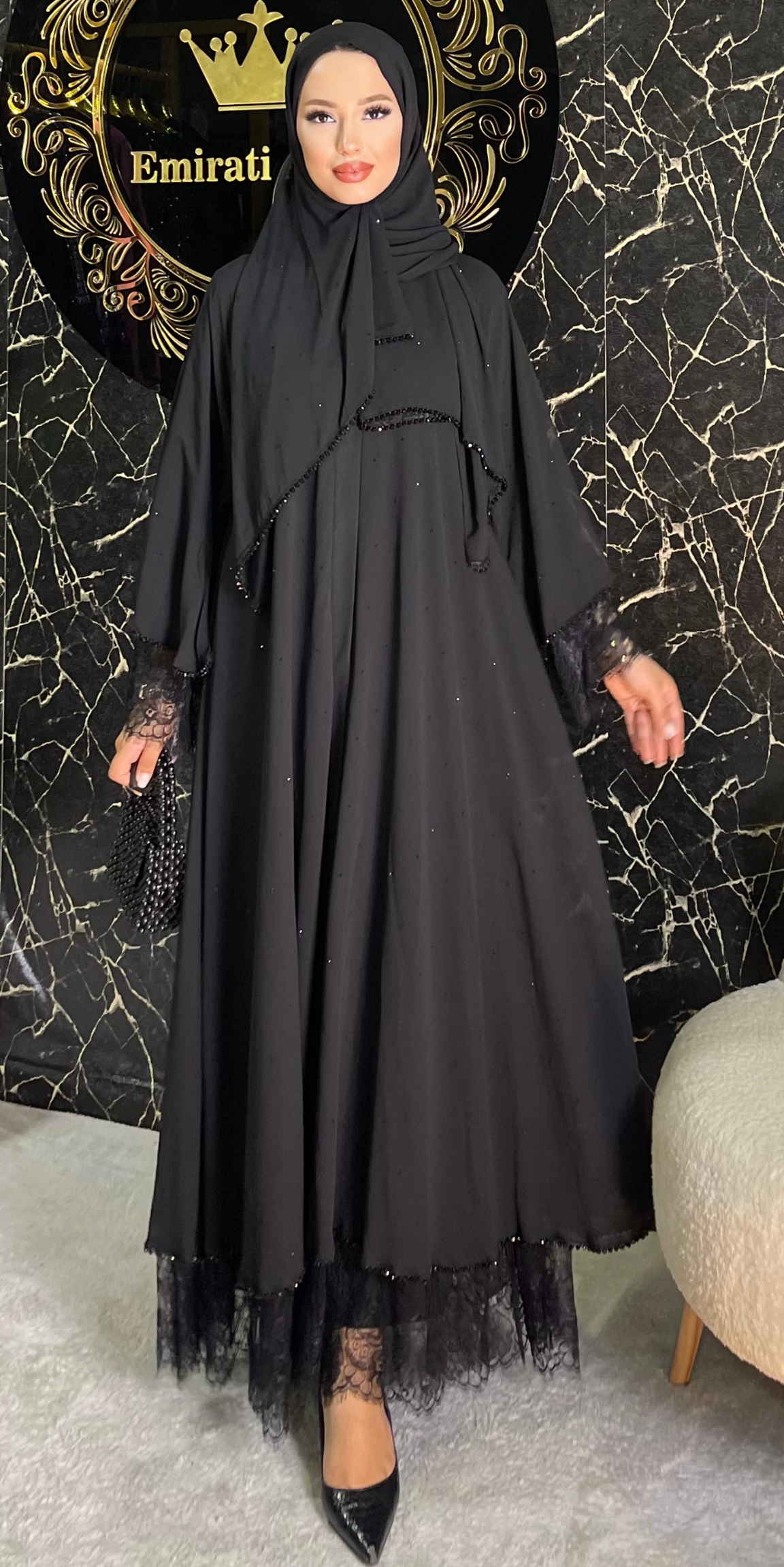 Tül Detaylı Siyah Mikro Taş Abaya