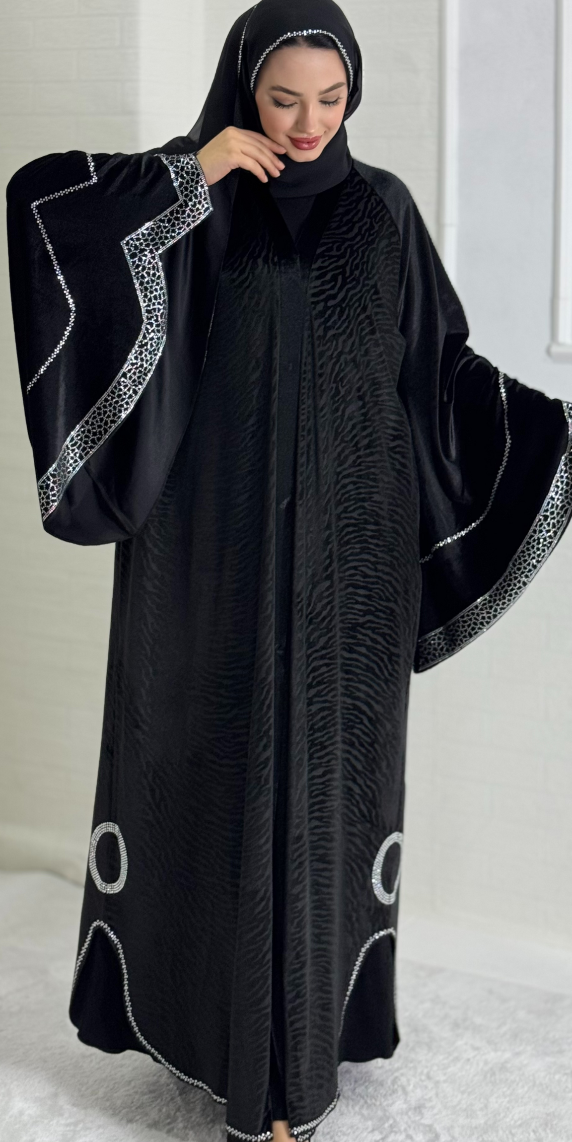Black Velvet Abaya with White Stone Details - Stylish and Elegant Model WS09 VWSB