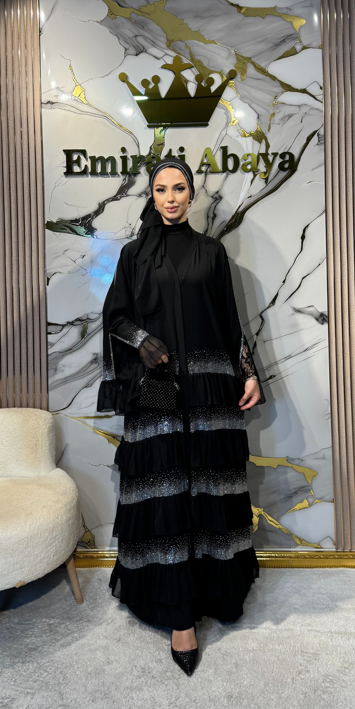 Beyaz Taşlı Kat Kat Dubai Abaya