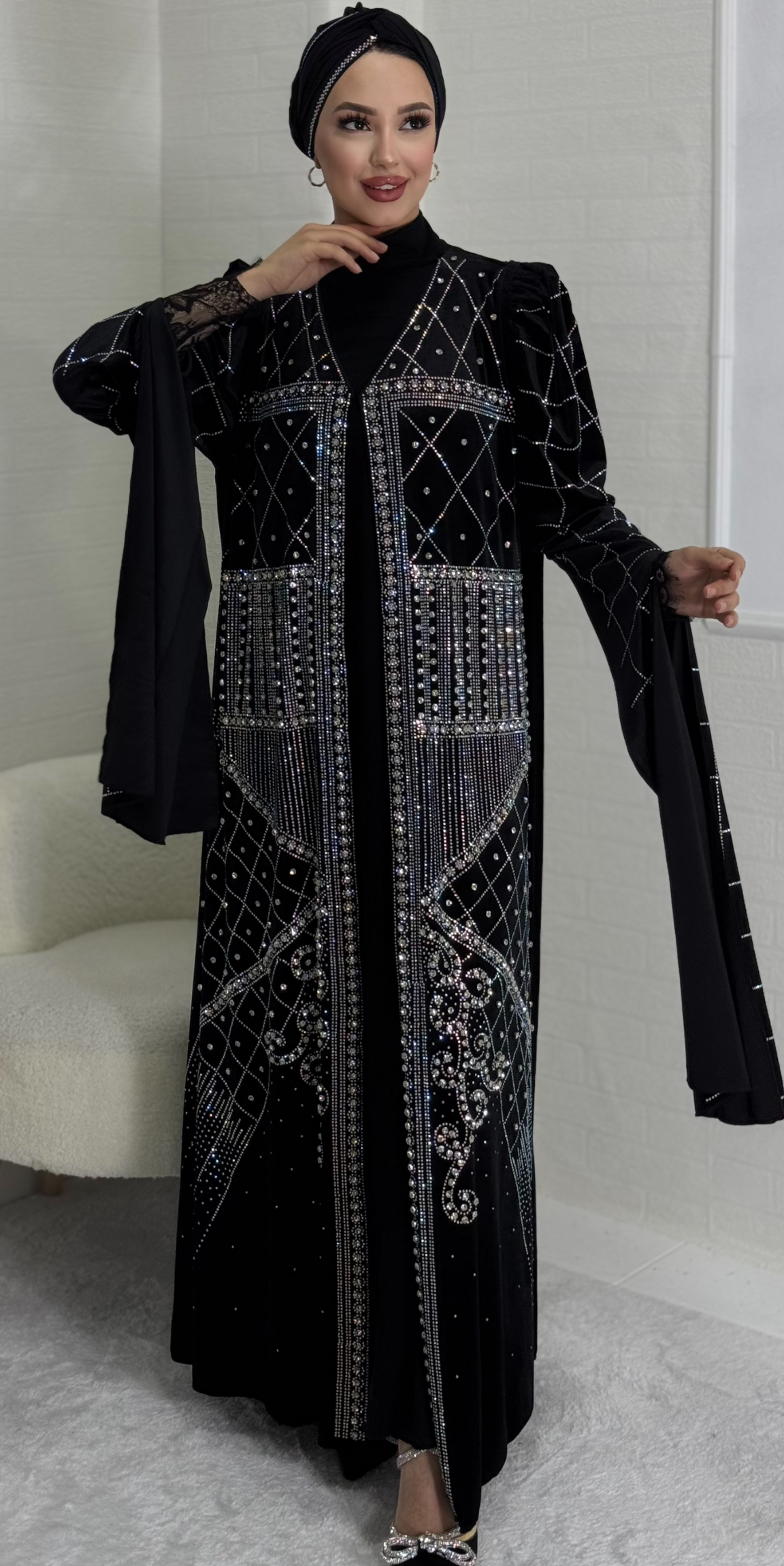 Crystal Stone Patterned Stylish Abaya