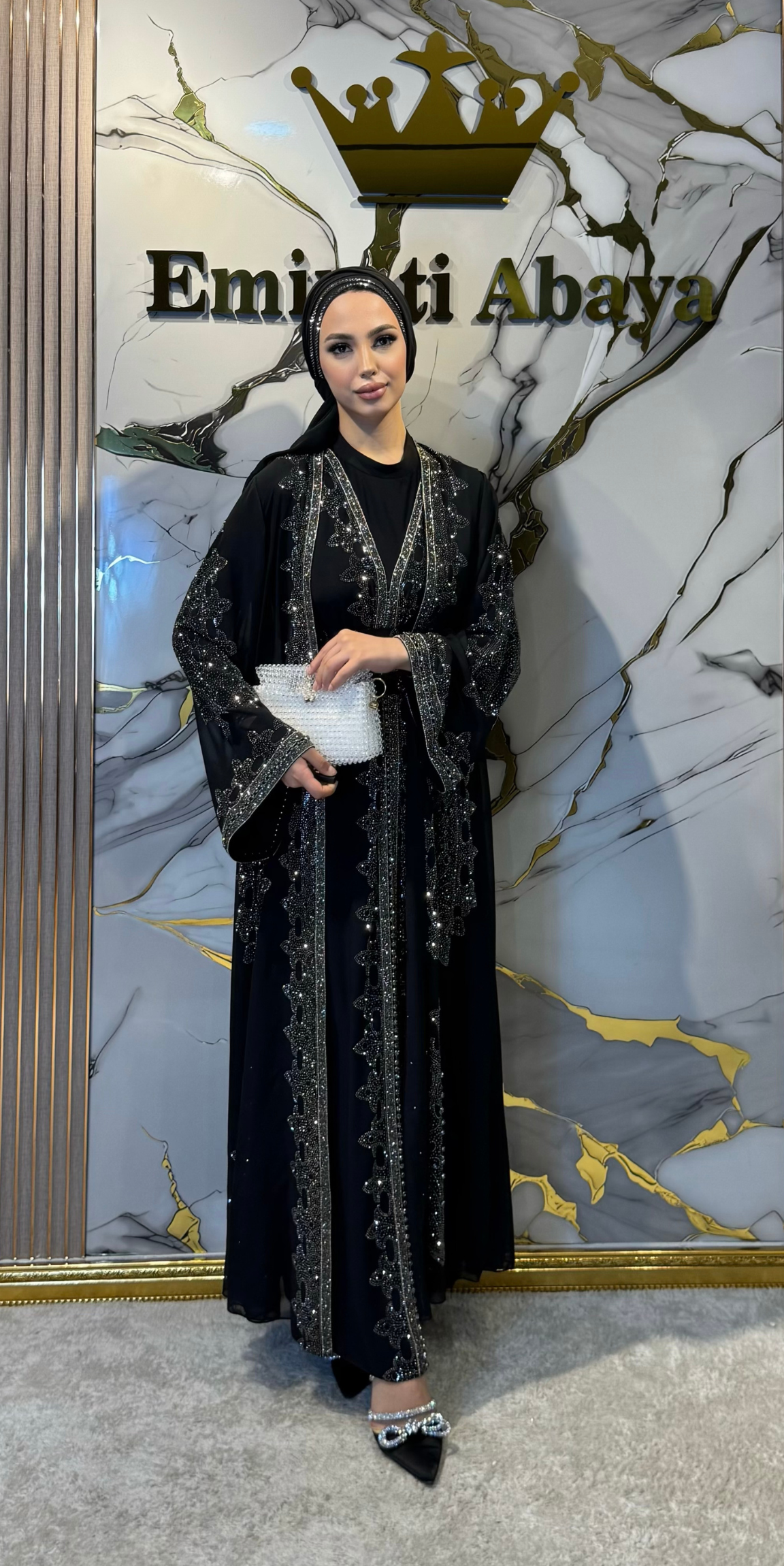 Hematit Taş İşlemeli Kuyruklu Yöresel Abaya