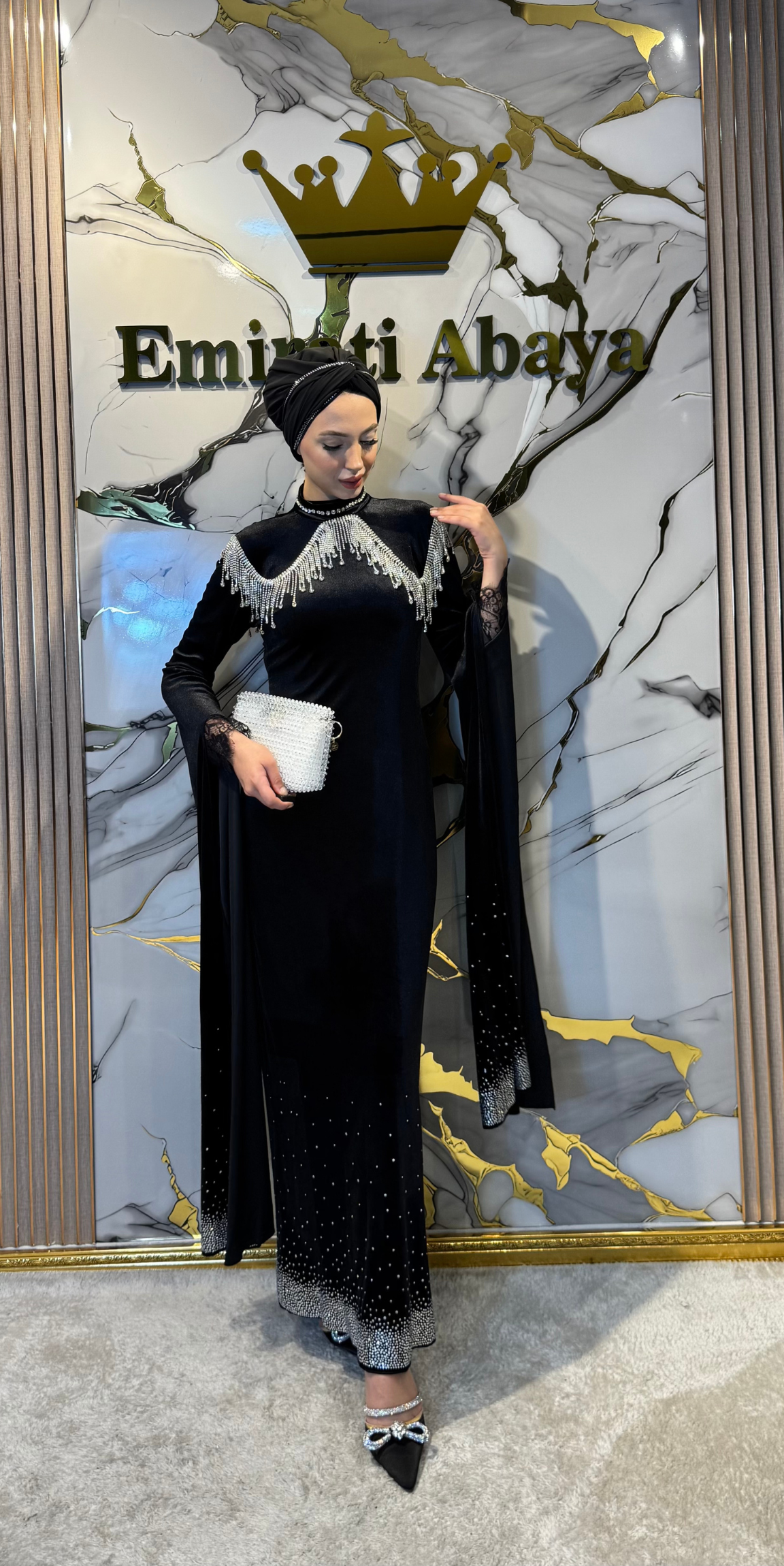 Kristal Taş İşlemeli Uzun Kollu Kadife Abiye