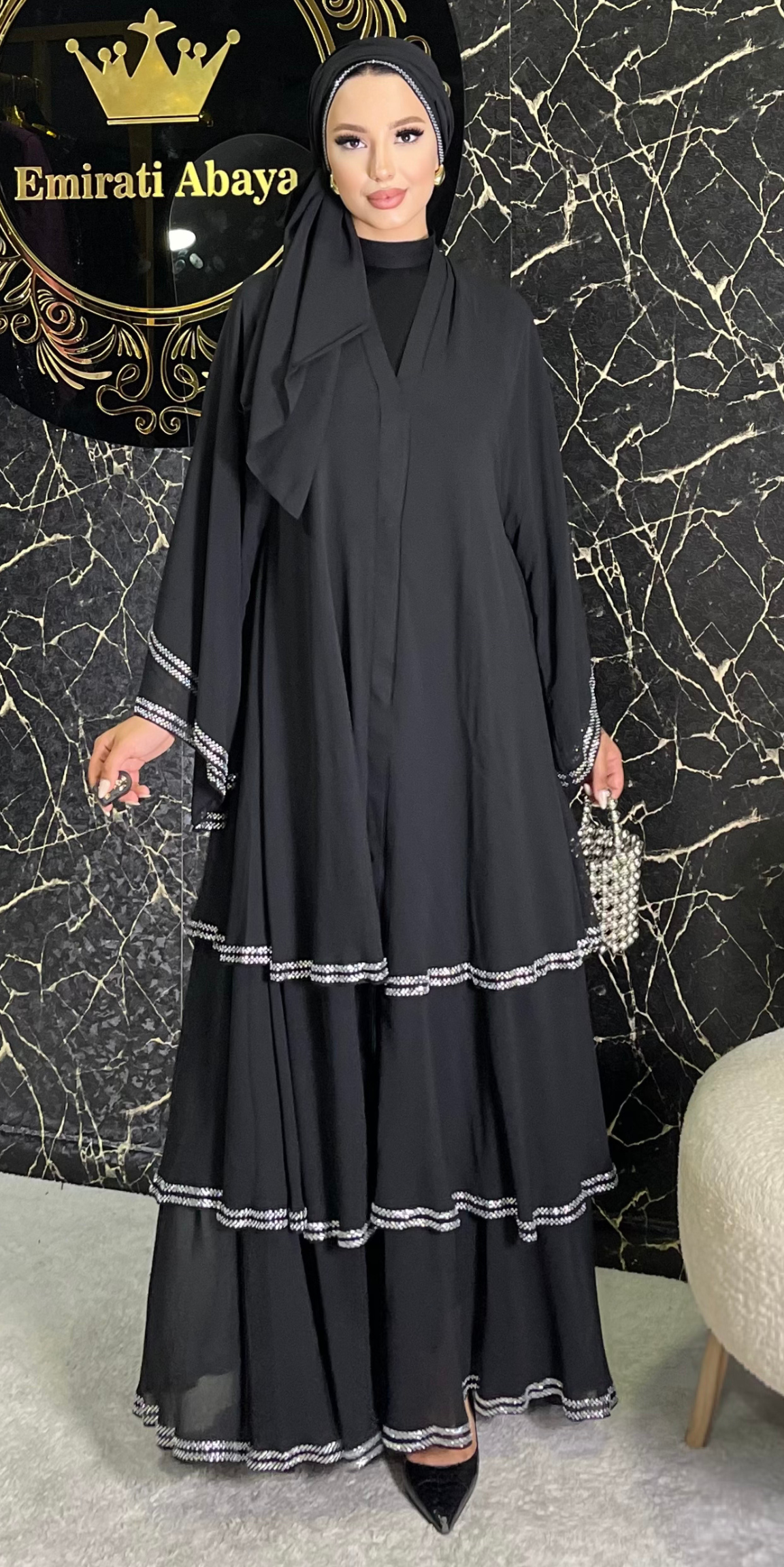 Üç Katlı Siyah Beyaz Taşlı Şifon Abaya