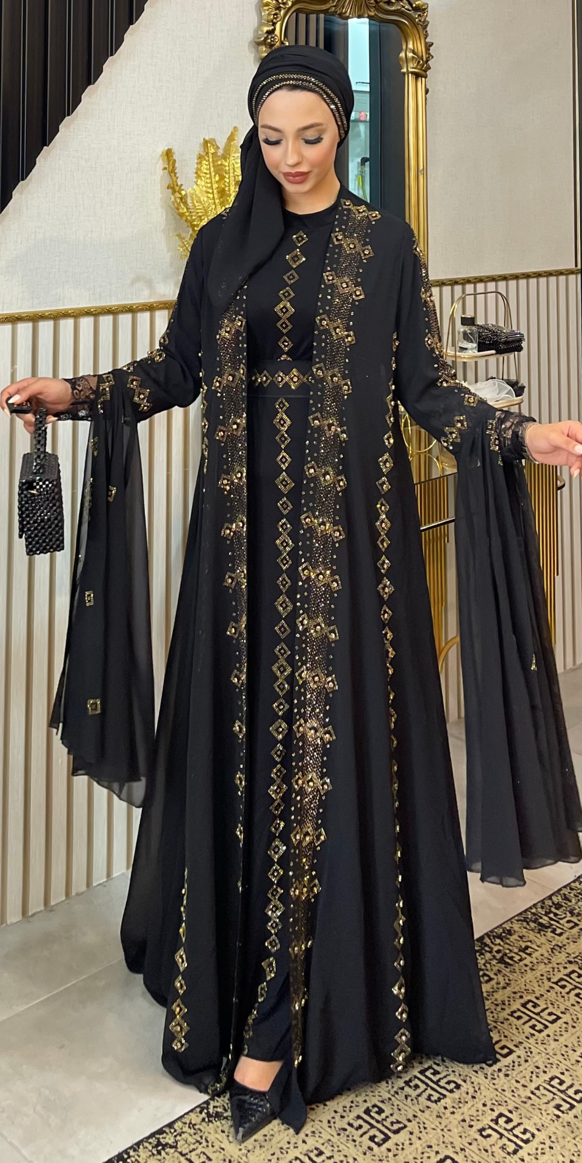Gold Taş İşlemeli Şifon Abaya Takımı