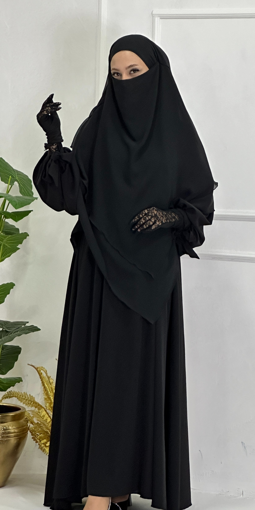 دبي الأسود د