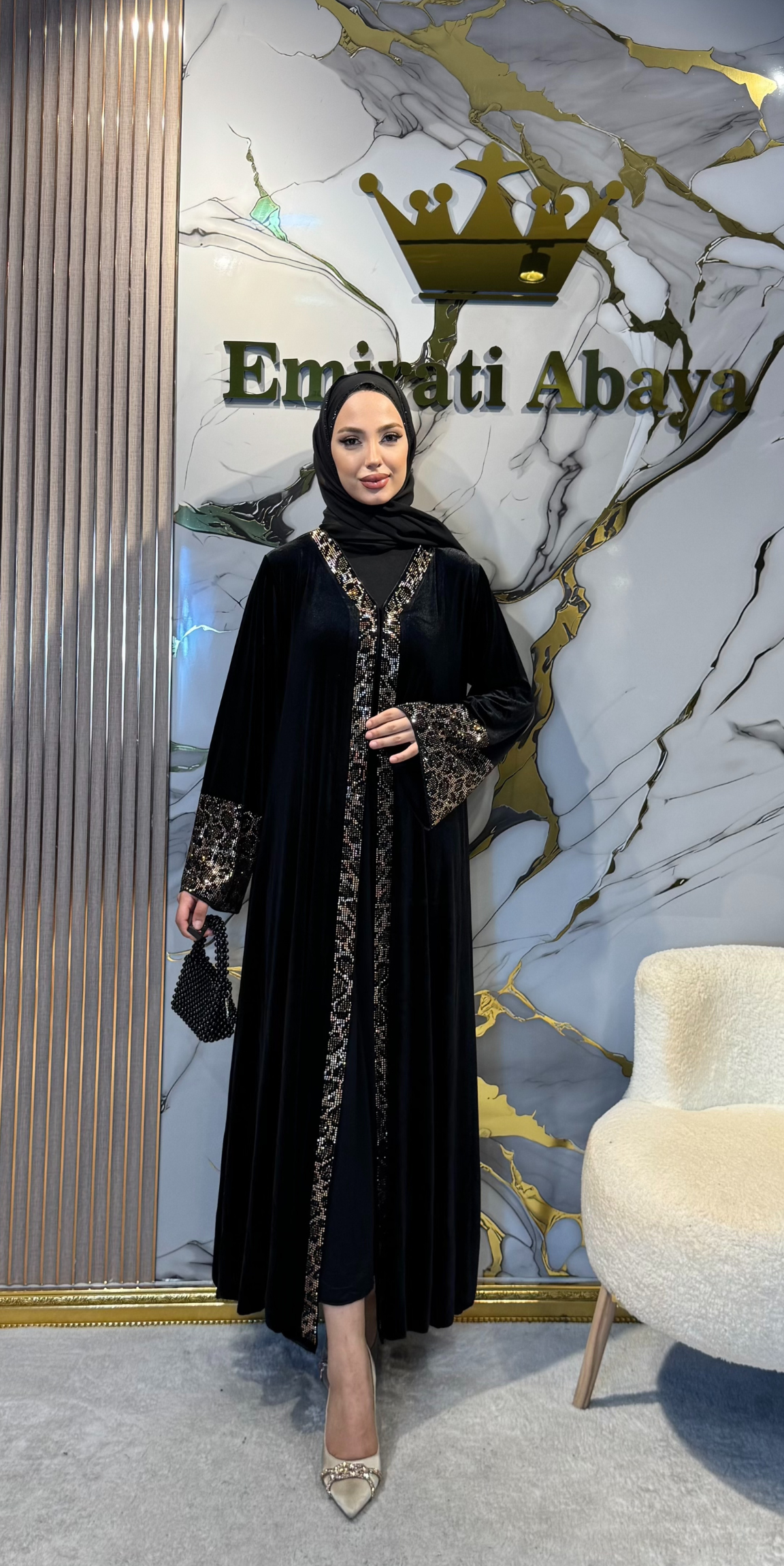 Leopar Desenli Taşlı Kadife Abaya