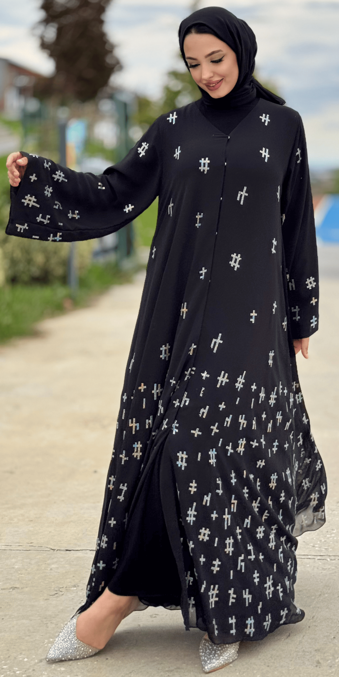 Swarovski Stone Patterned Black Chic Abaya