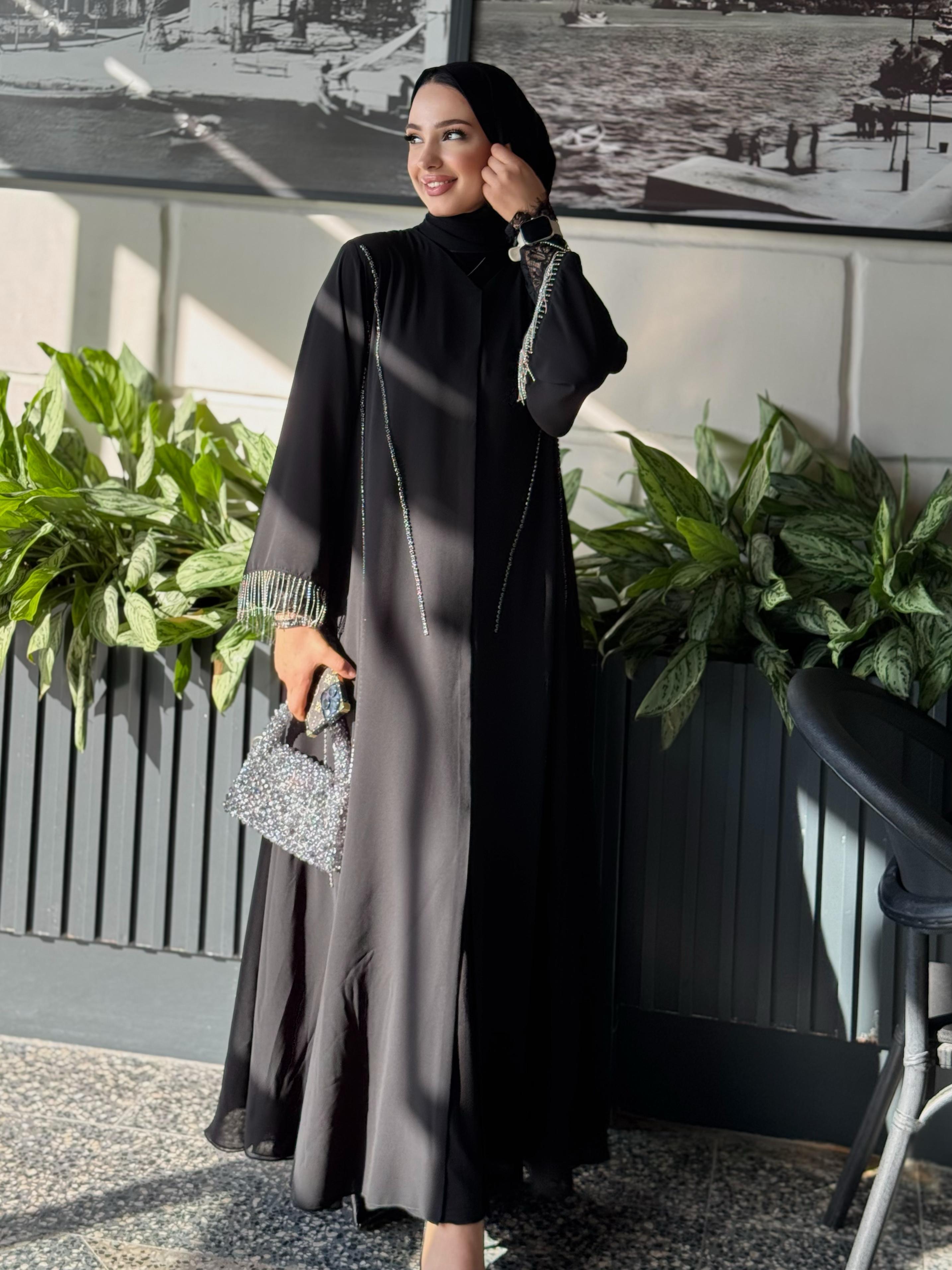 Swarovski Detaylı Siyah Abaya