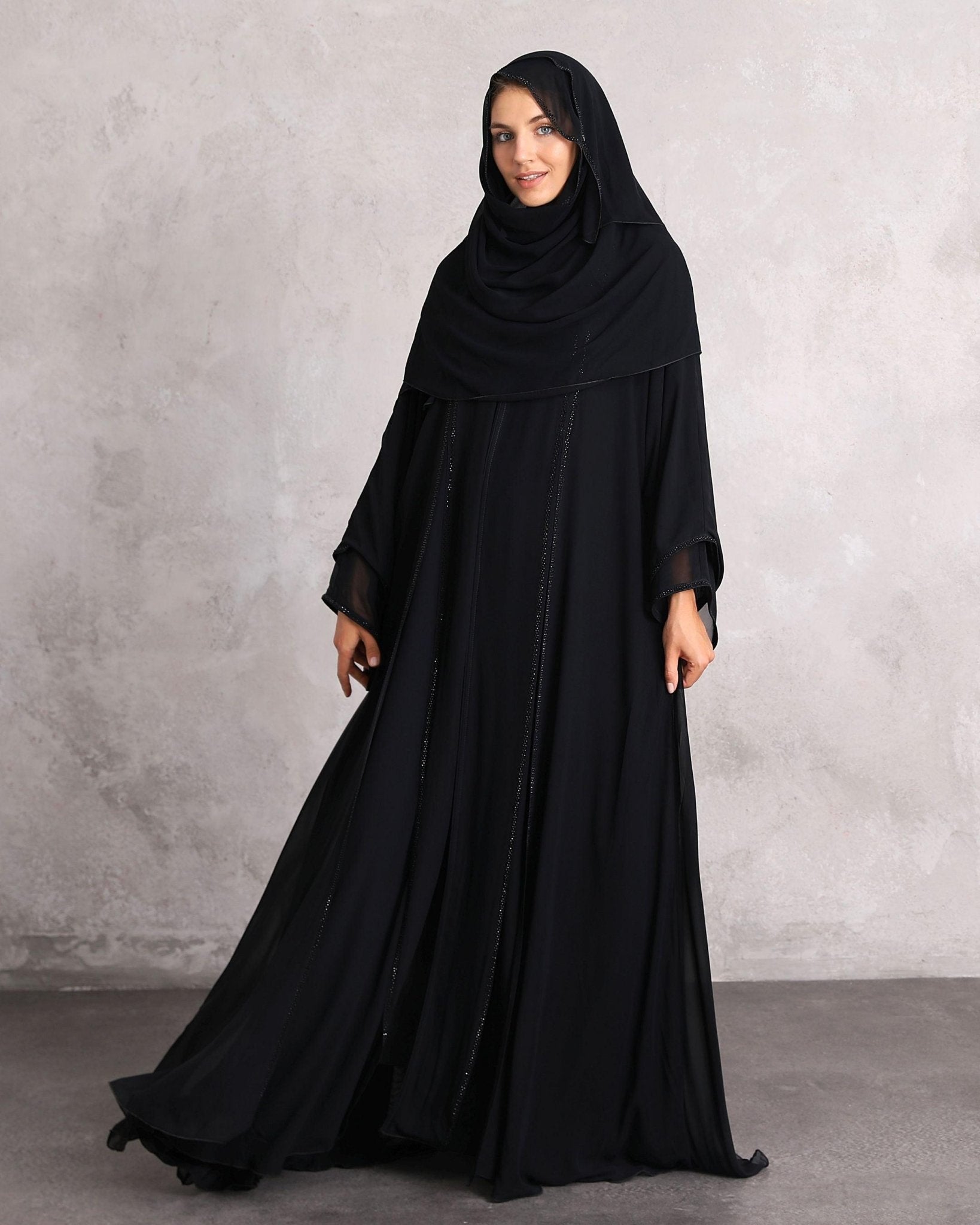 Black handmade Stone Abaya - Emirati Abaya TRBlack handmade Stone Abaya