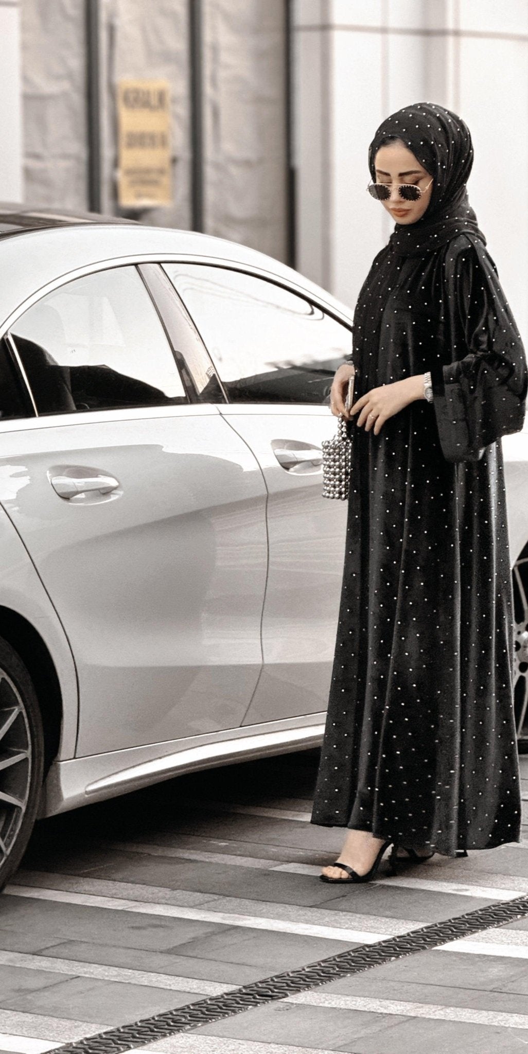 Swarovski Taşlı Kadife Abaya