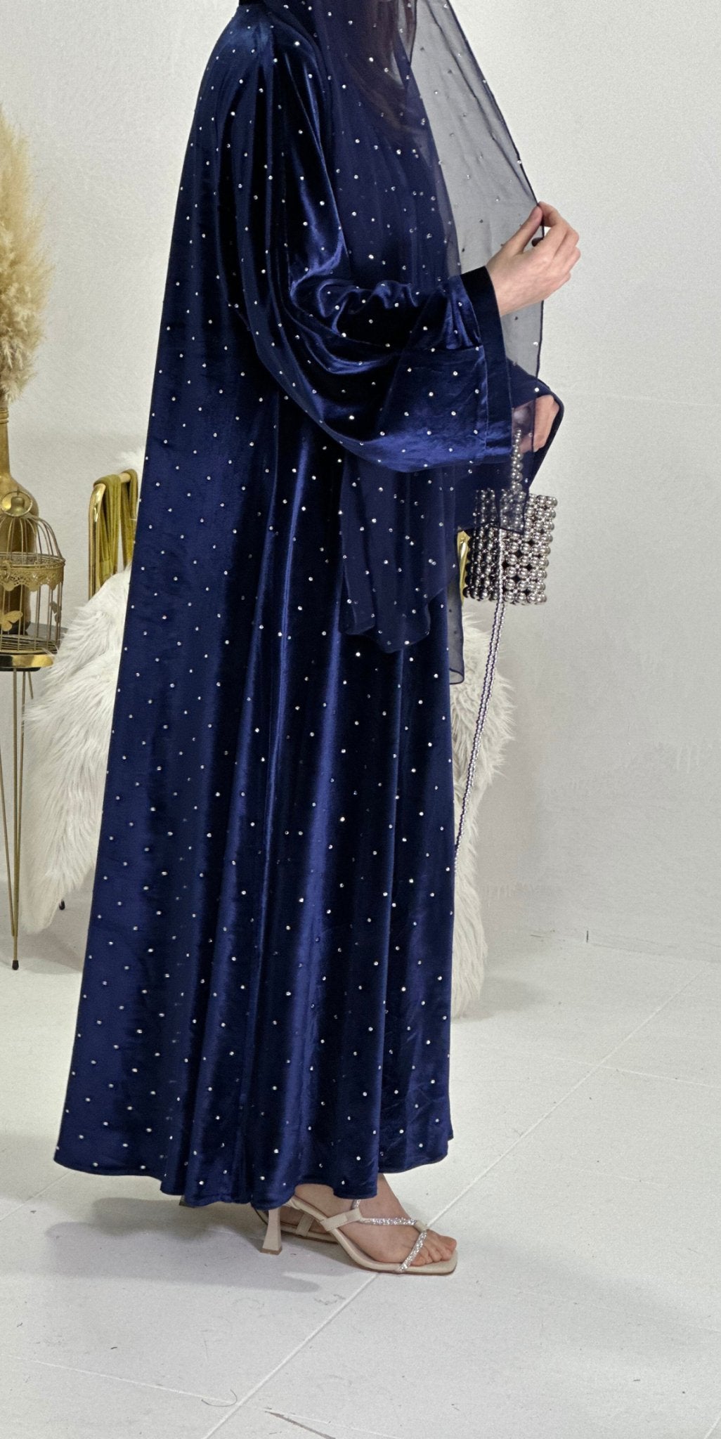 Blue velvet abaya - Emirati Abaya TRBlue velvet abaya