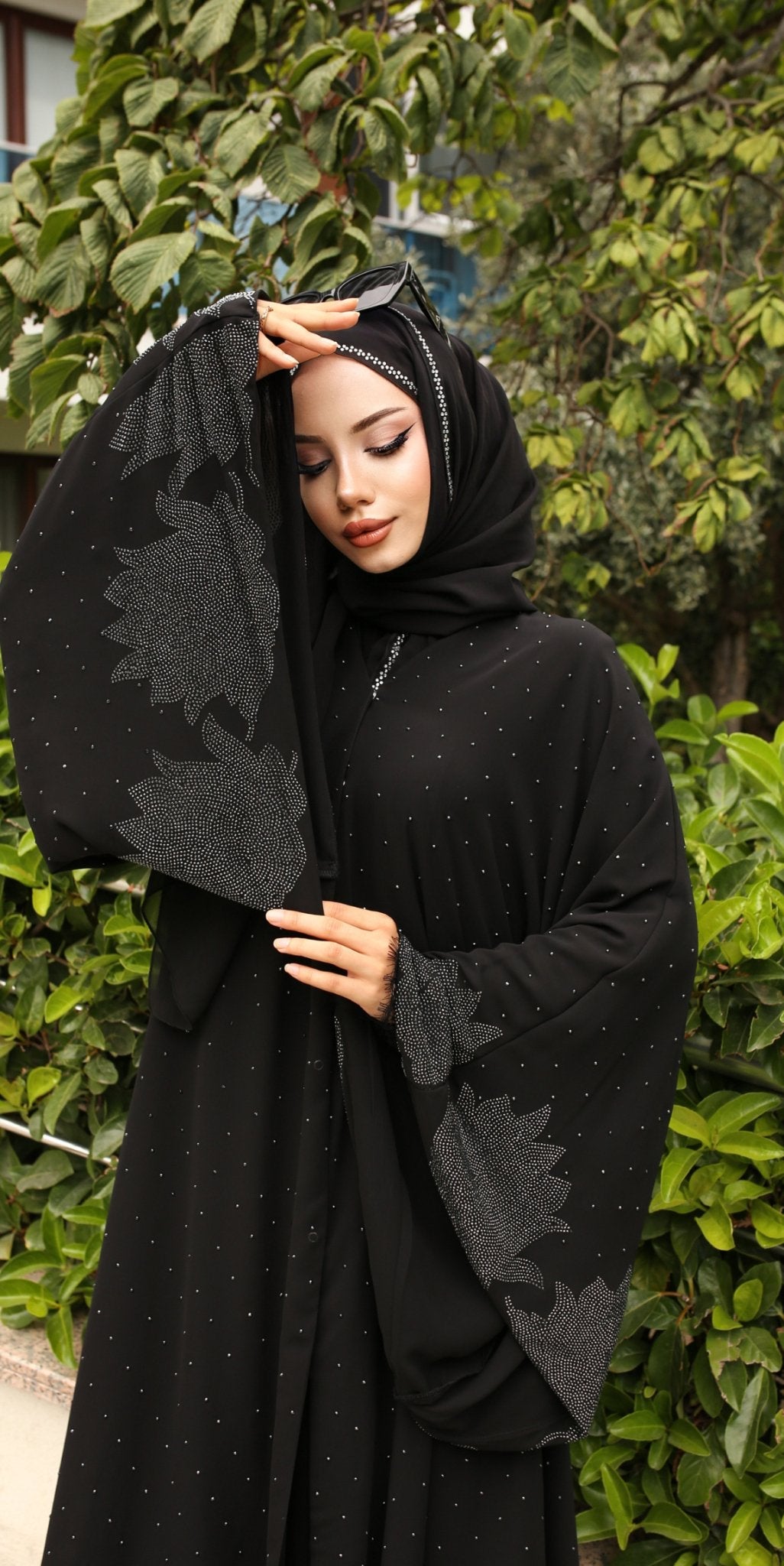 Dotted Elegance Hematite Abaya - Emirati Abaya TRDotted Elegance Hematite Abaya