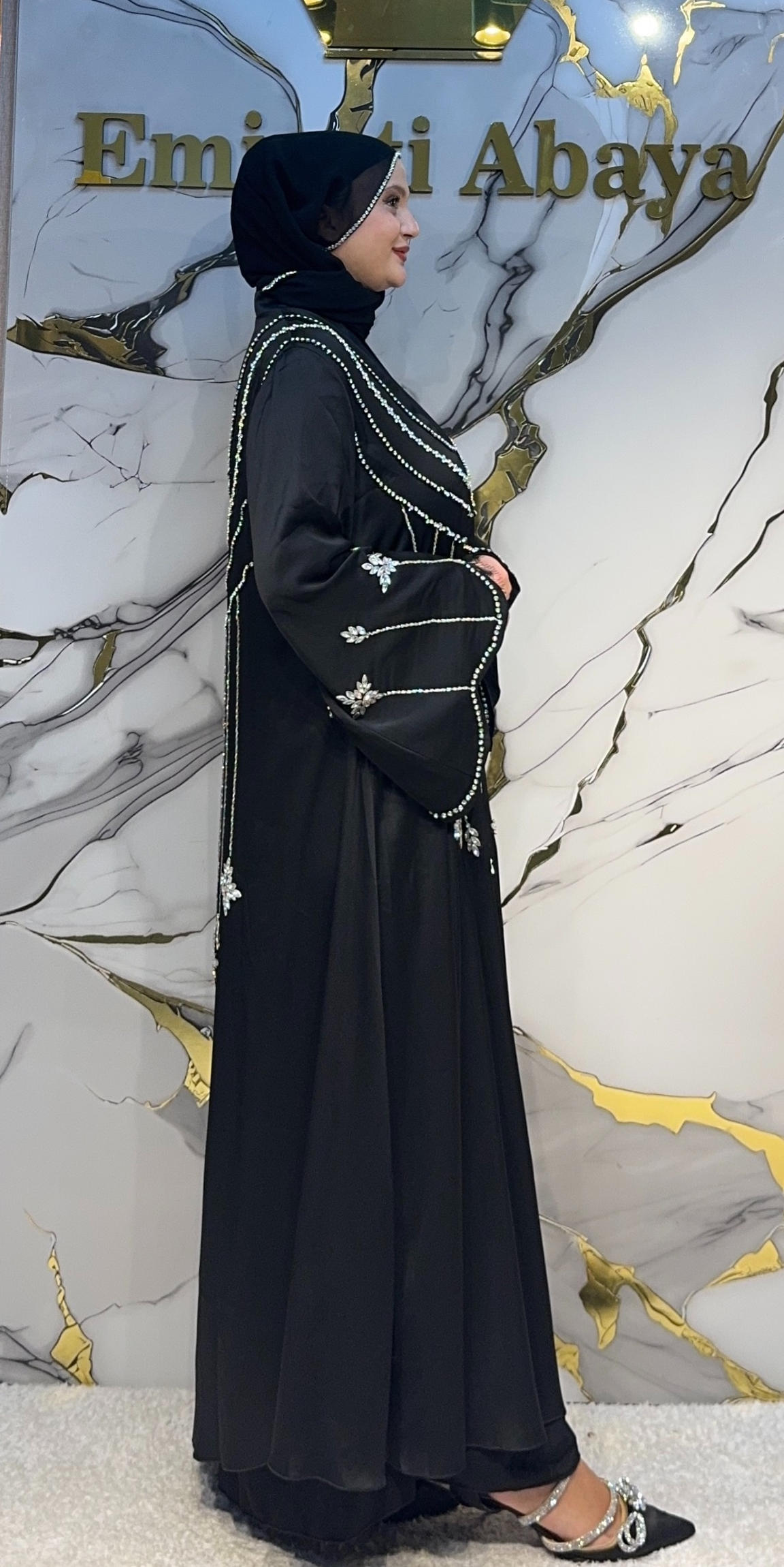 El İşlemeli Zincir Desenli Siyah Dubai Abaya EF0060 WSB diğer yandan
