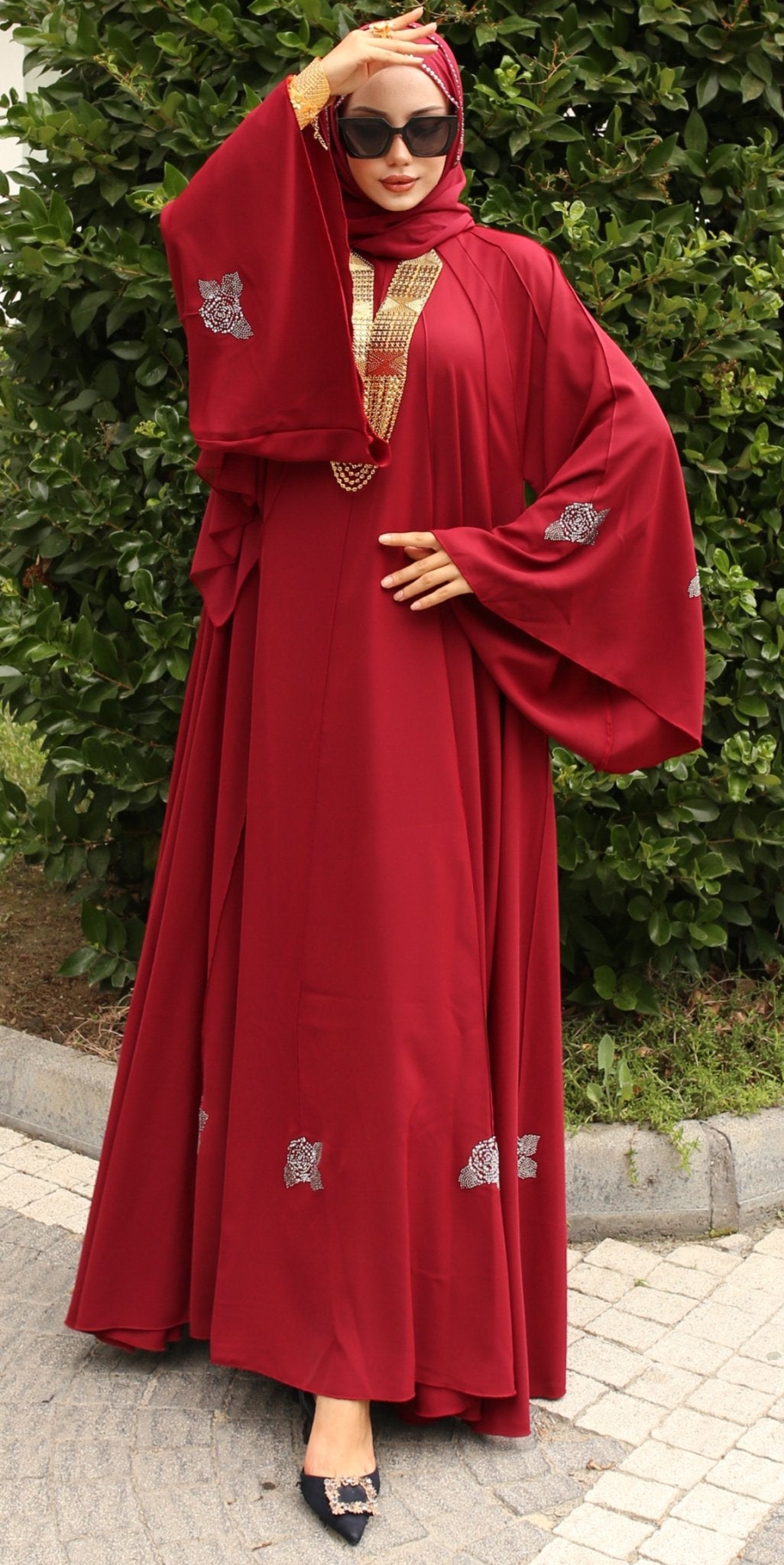 Elegant Rosette Skirt Dress - Emirati Abaya TRElegant Rosette Skirt Dress