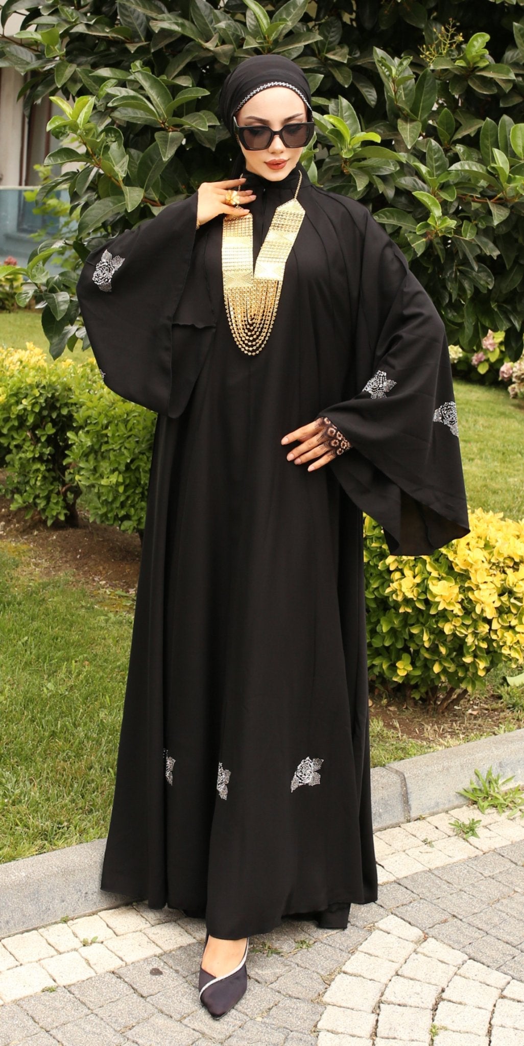 Elegant Rosette Skirt Dress - Emirati Abaya TRElegant Rosette Skirt Dress