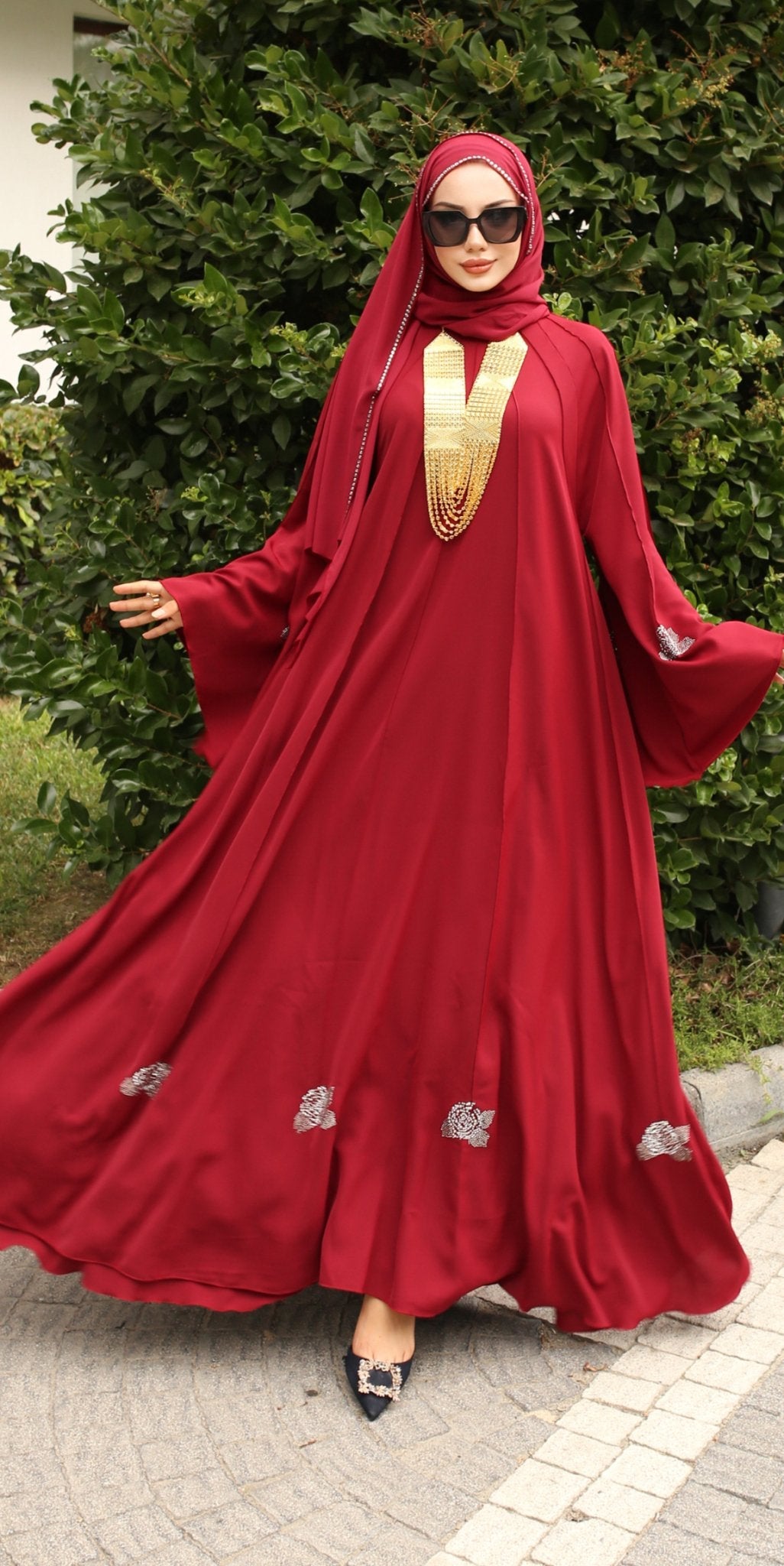 Elegant Rosette Skirt Dress - Emirati Abaya TRElegant Rosette Skirt Dress