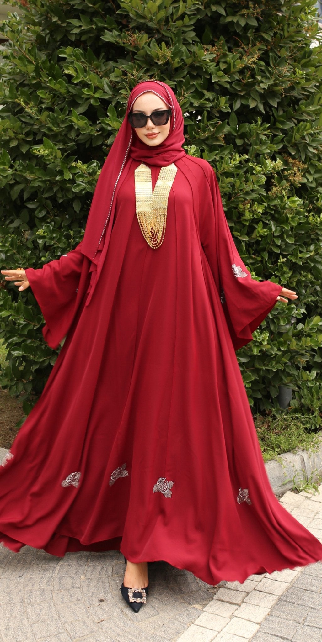 Elegant Rosette Skirt Dress - Emirati Abaya TRElegant Rosette Skirt Dress