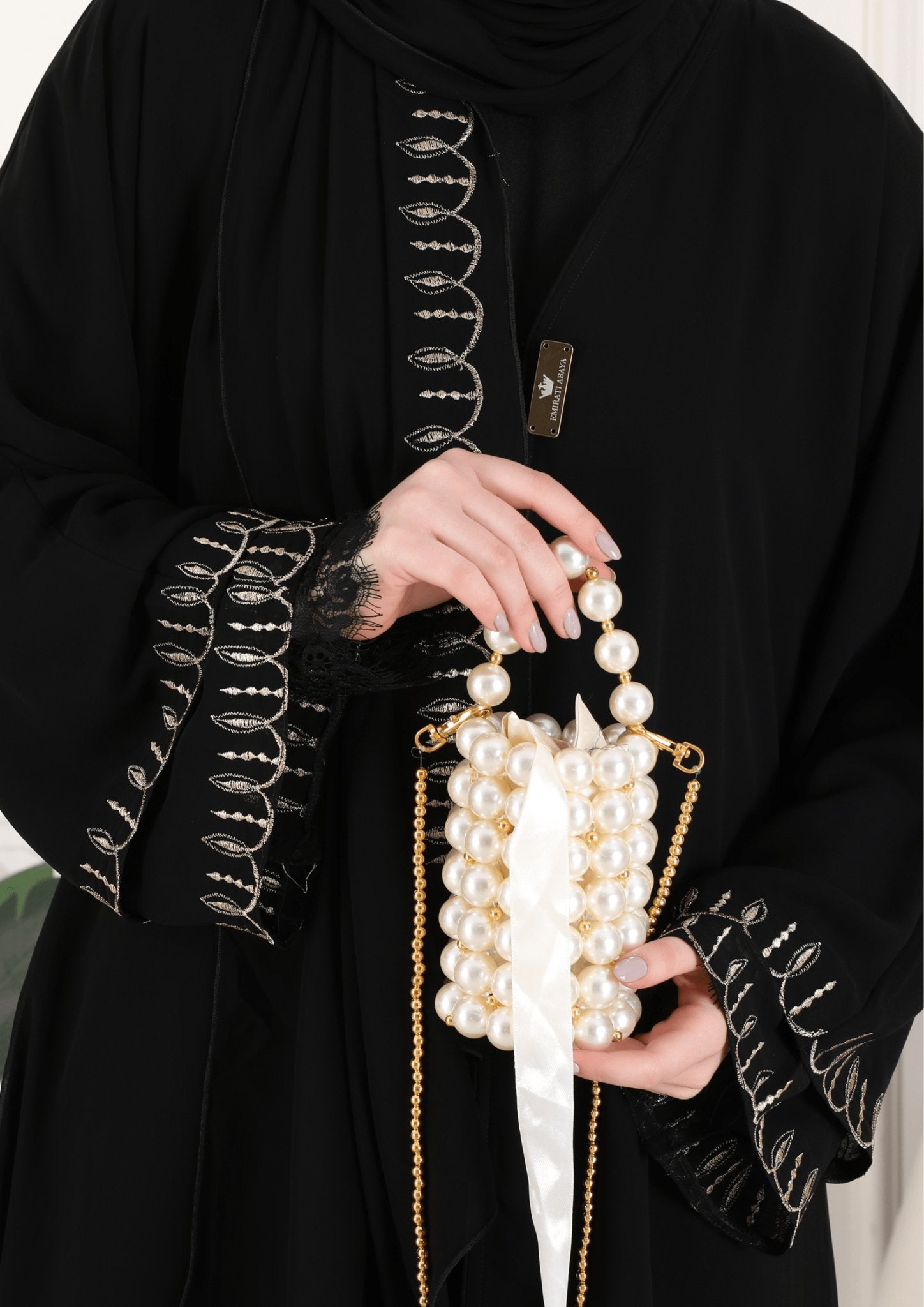 Embroidered Chiffon Trilayer Abaya - Emirati Abaya TREmbroidered Chiffon Trilayer Abaya