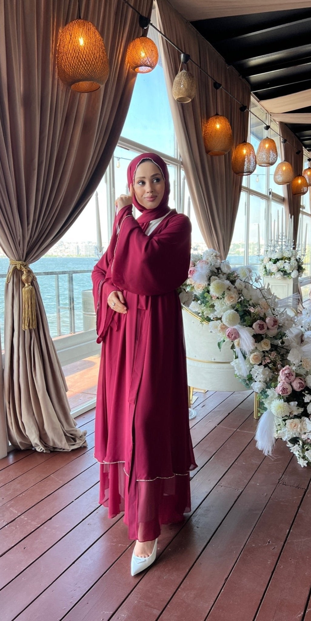 İki Katlı Swarovski Taşlı Bordo Abaya