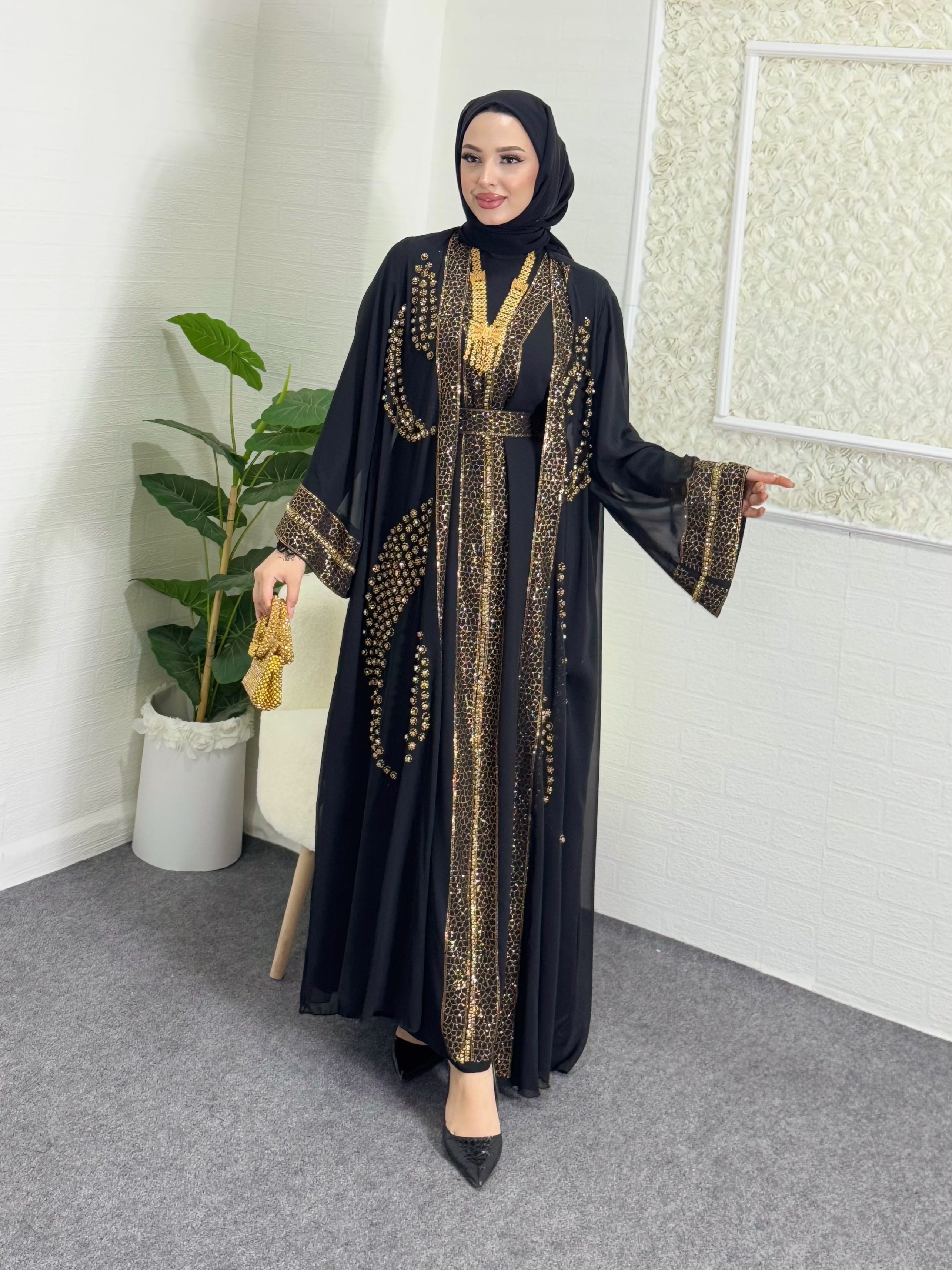 Önü Açık Gold Yöresel Abaya