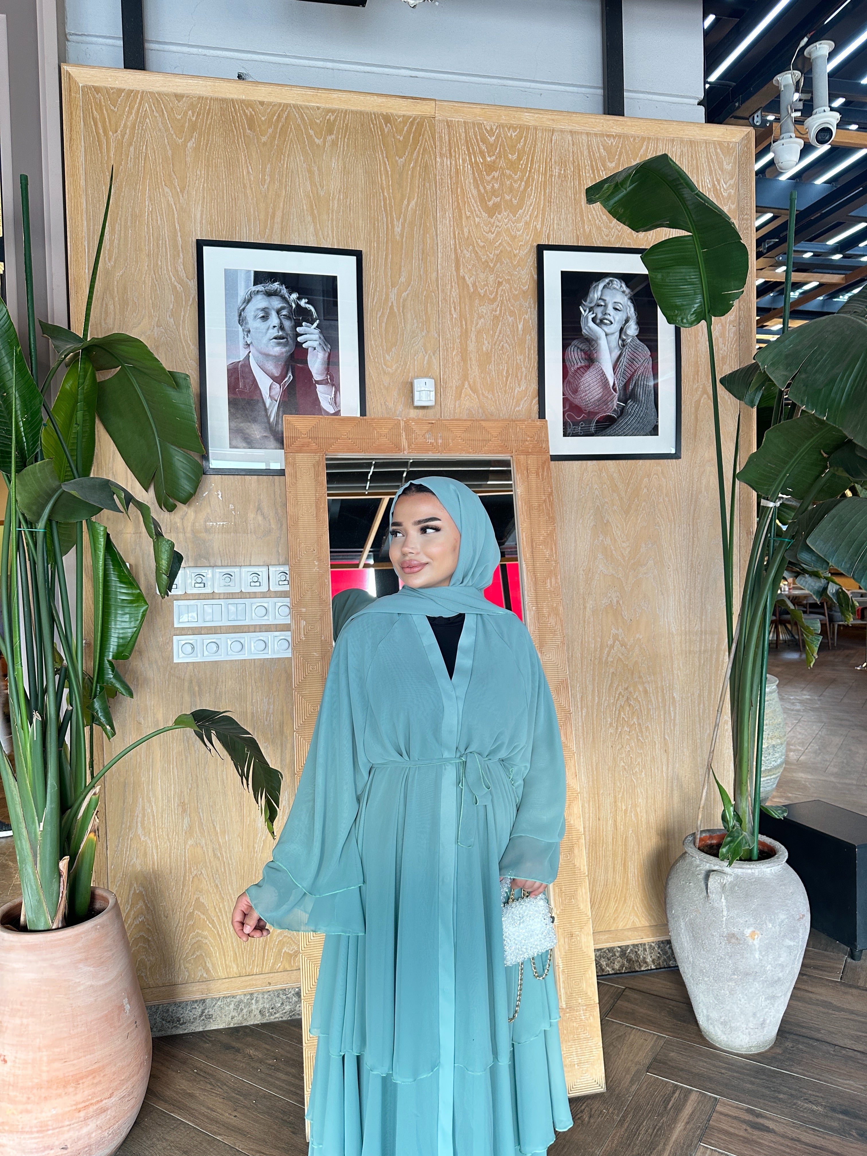 Mint Yeşili 3 Katli Şifon Abaya