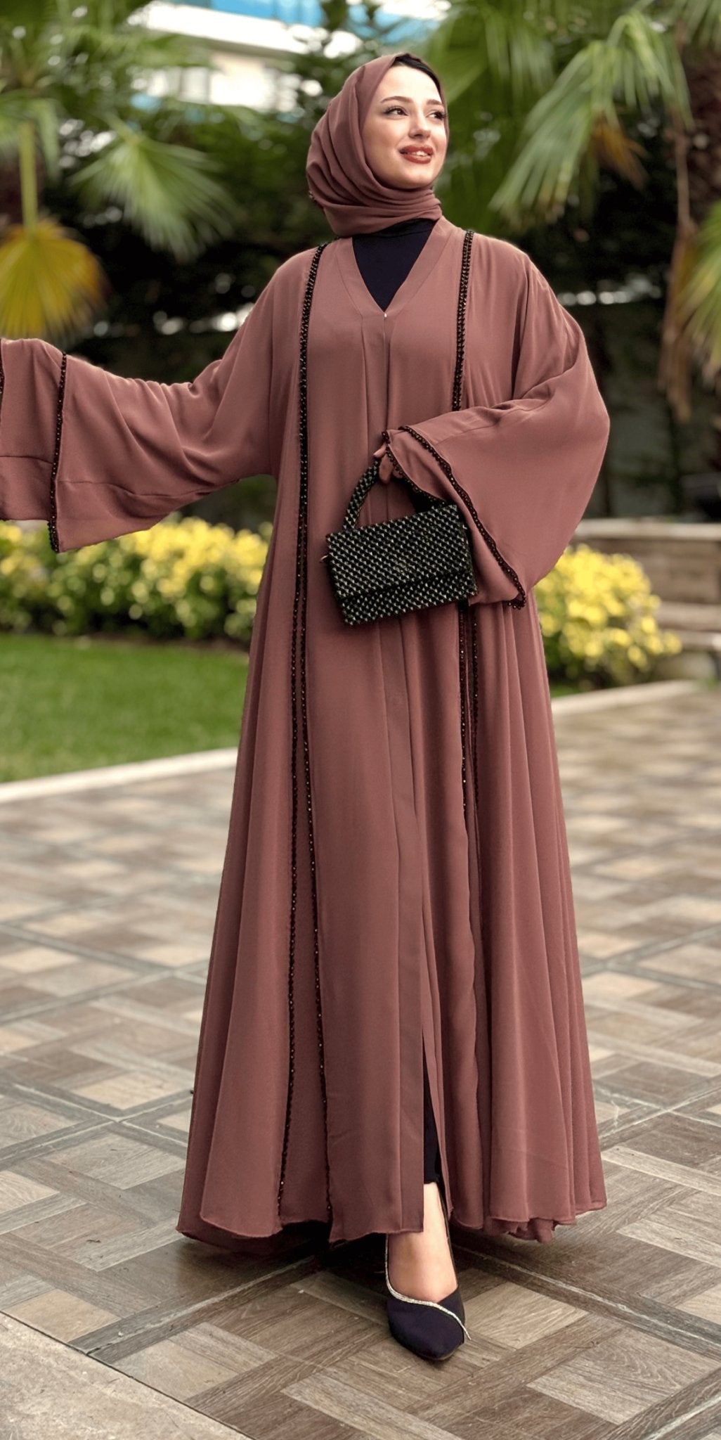 Vizon Luxe Side Open Abaya with Black Stones Hand Made - Emirati Abaya TRVizon Luxe Side Open Abaya with Black Stones Hand Made